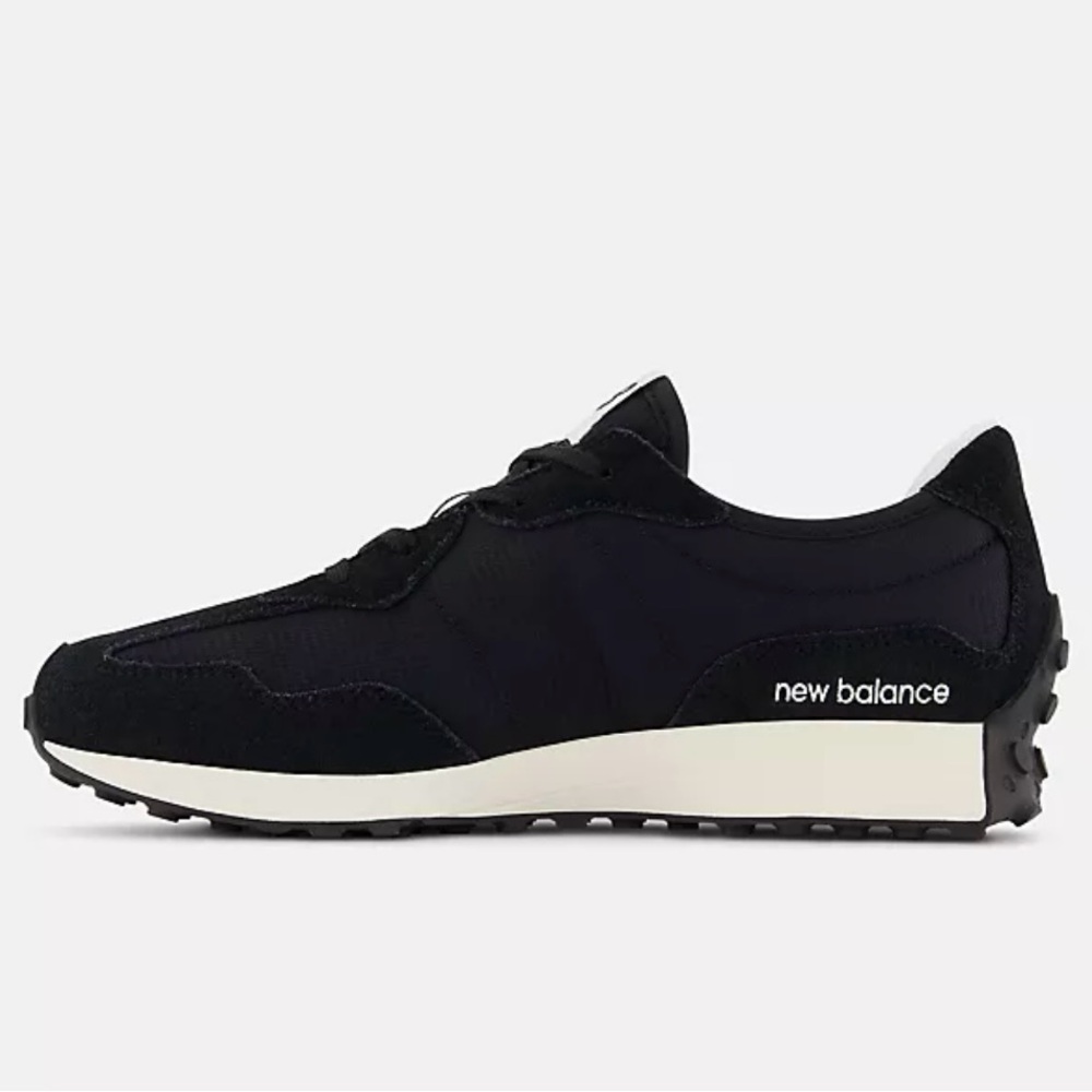 New Balance Youth 327 Black White Casual Running Shoe - GS327GS - Picture 2 of 14